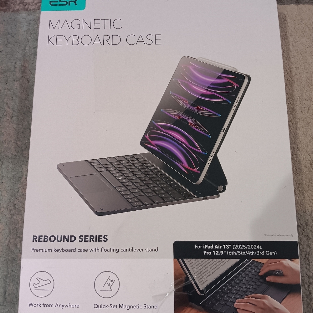Magnetic Keyboard Case for iPad - Black